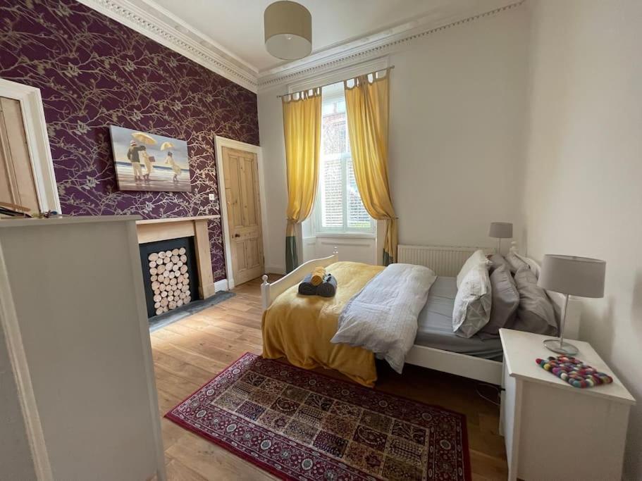 Stunning West End Flat! Appartement *