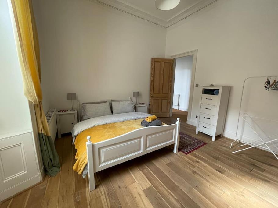 Appartement Stunning West End Flat! *